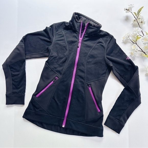The North Face Zip Up Top - Picture 1 of 8